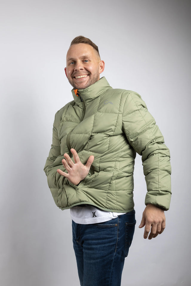 Men's Infinity Pocket Down Puffer Jacket